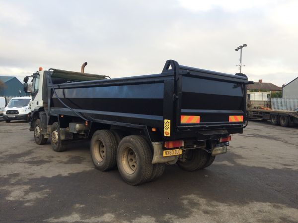 2010 Iveco Trakker 8 x 4 Tipper