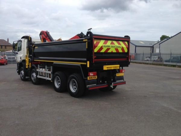 2016 DAF CF FAD CONSTRUCTION 8 X 4 Diesel in Benton
