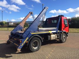 2014 DAF LF HYVA SKIPLOADER