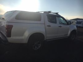 2015 Isuzu D-Max Blade Double Cab Pick Up